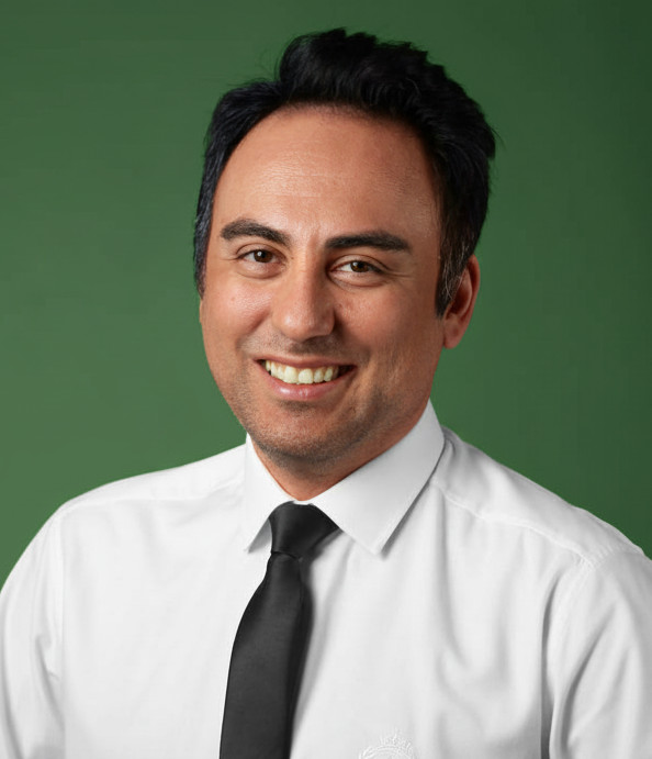 Portrait of Ali Vaezi